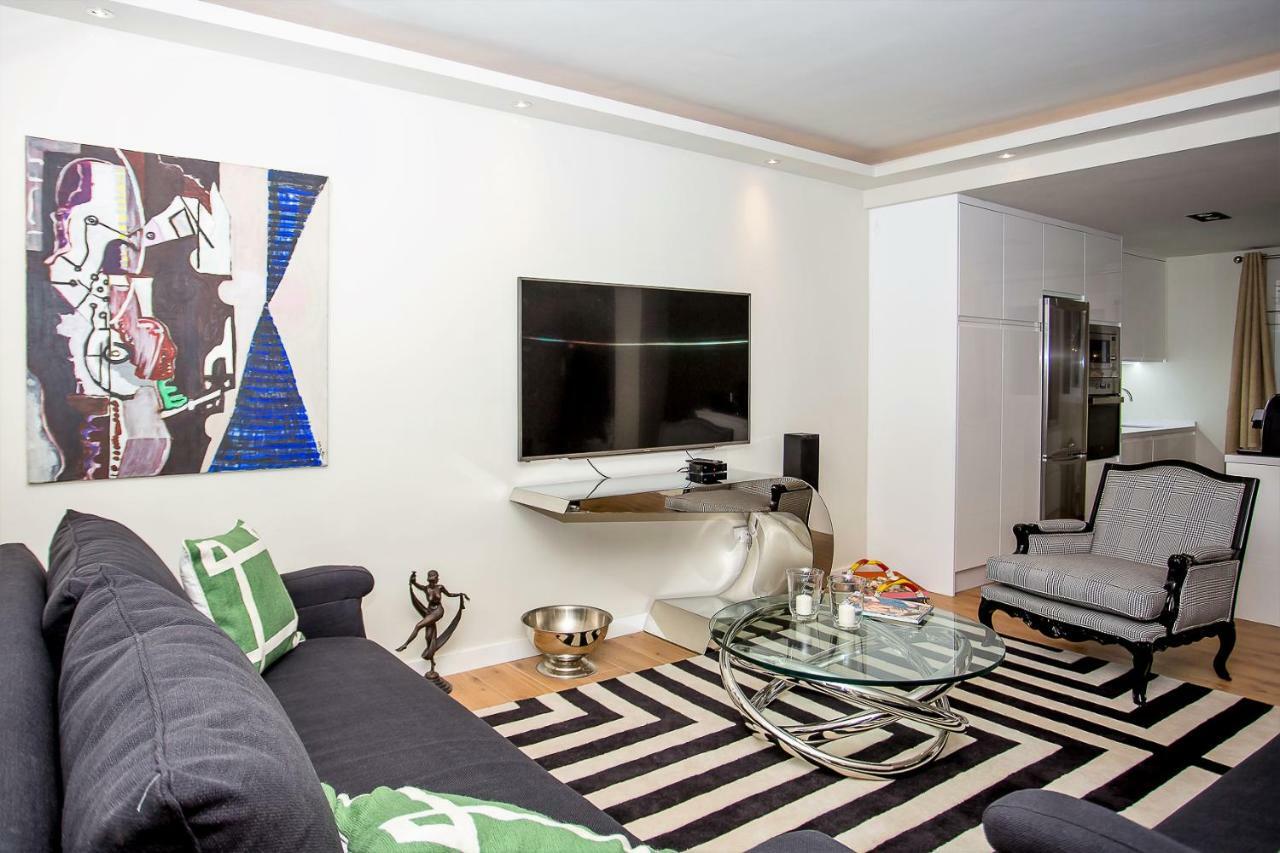 Luxury Apartments With Private Swimming Pool มาร์เบยา ภายนอก รูปภาพ