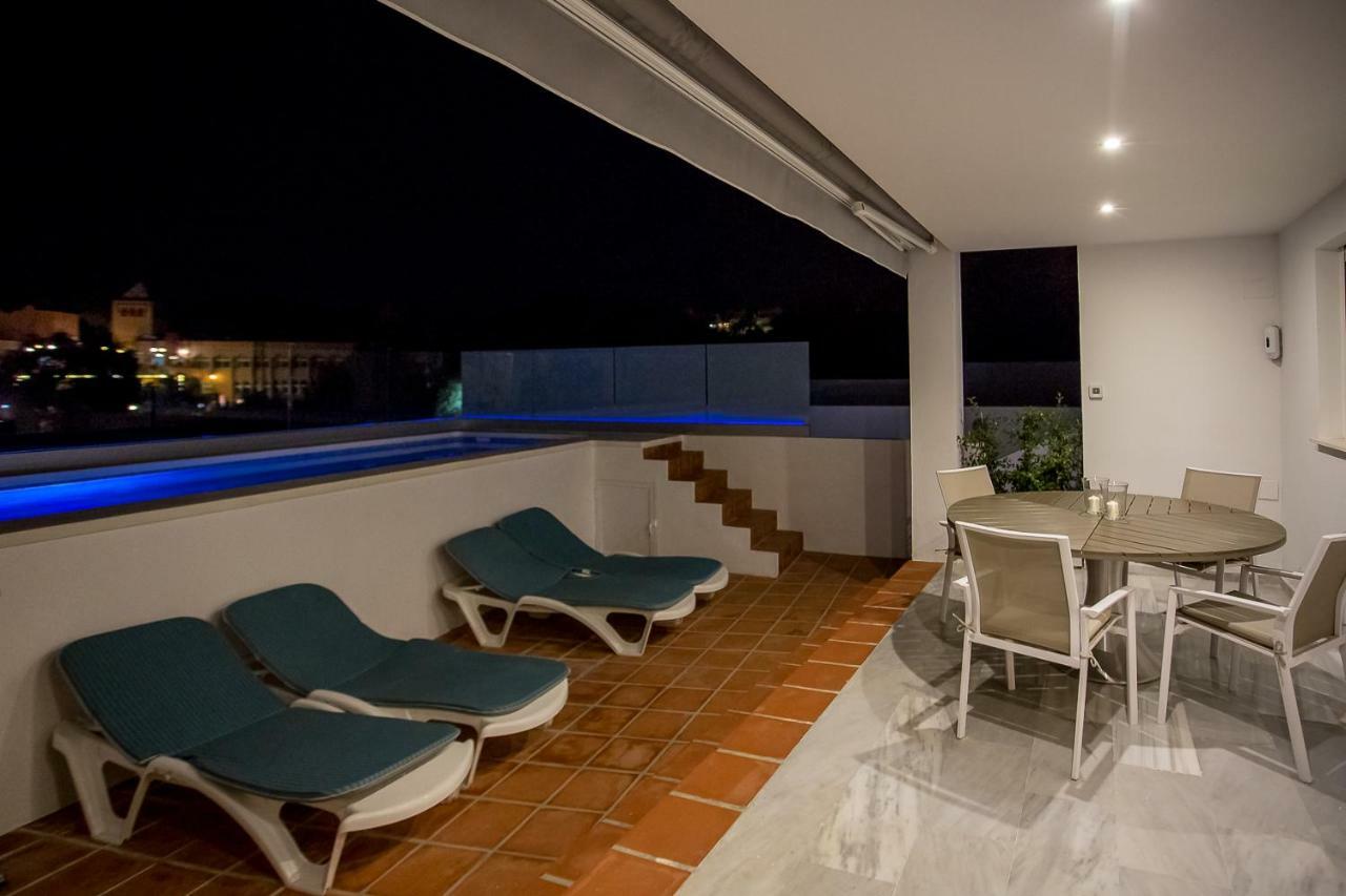 Luxury Apartments With Private Swimming Pool มาร์เบยา ภายนอก รูปภาพ
